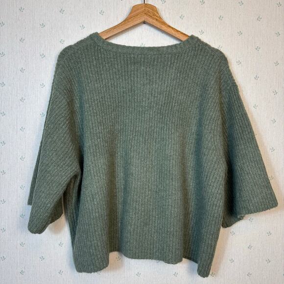 NWOT Aerie Unreal Short Sleeve Cardigan Sz XL Button Front Olive Green Relaxed - Picture 3 of 15